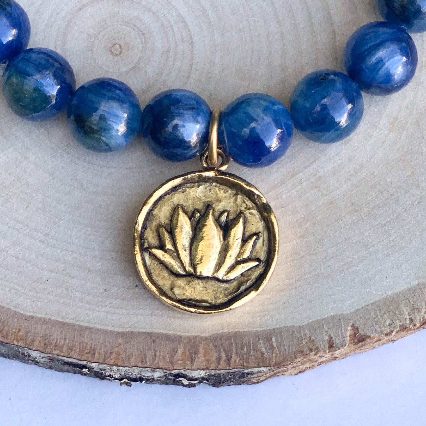 Kyanite. The Jewel Mama. Kyanite bracelet. Shop. Buy.